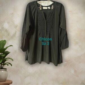 Chico's black top